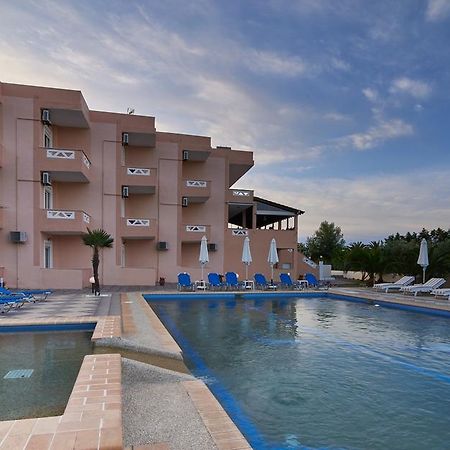 Hotel Stefani Sarti Esterno foto