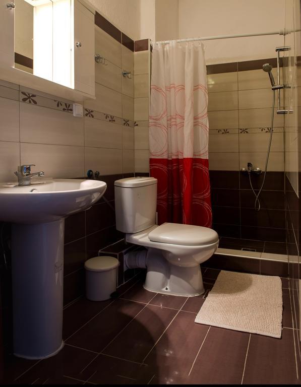 Hotel Stefani Sarti Esterno foto